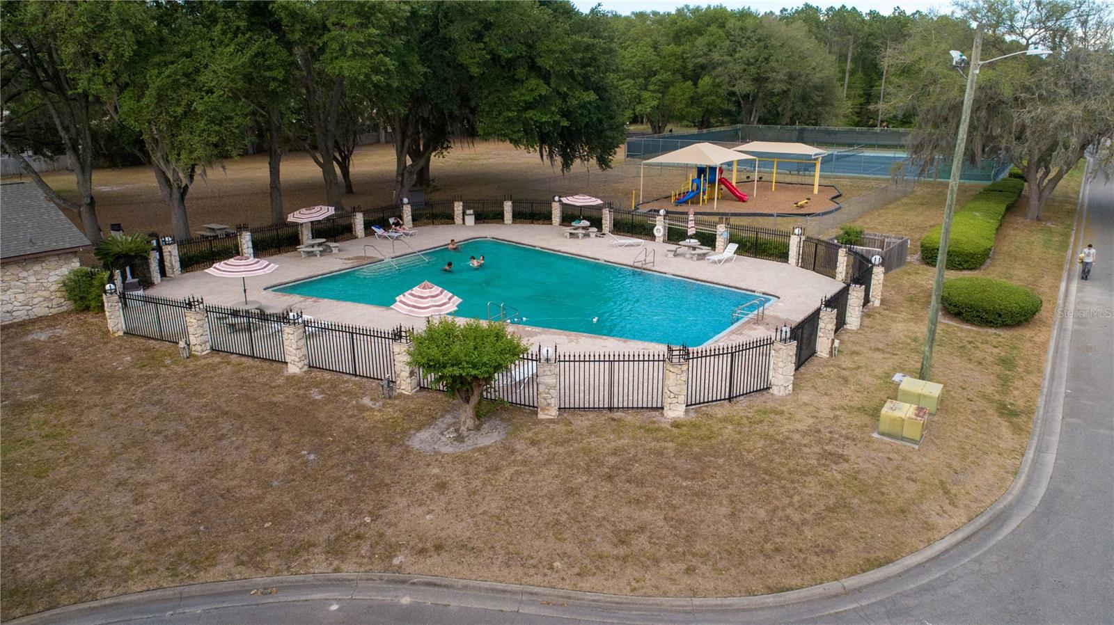 Homes for sale in Gainesville, FL | 6423 Nw 37th Ter, Gainesville, FL 32653 | MLS# GC539730