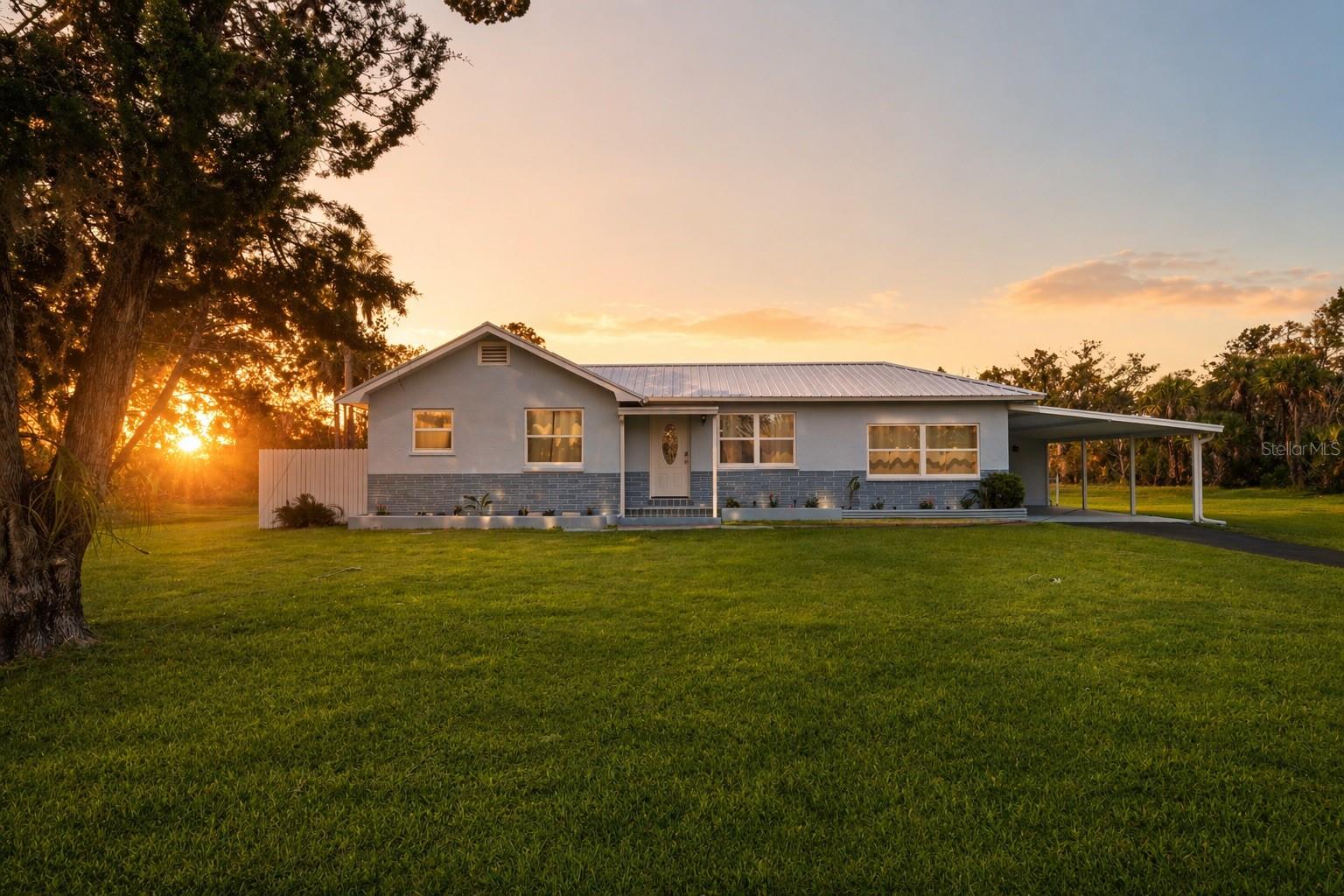 2nd image of 10928 W Fort Island Trl, Crystal River, FL 34429 | MLS# W7885131