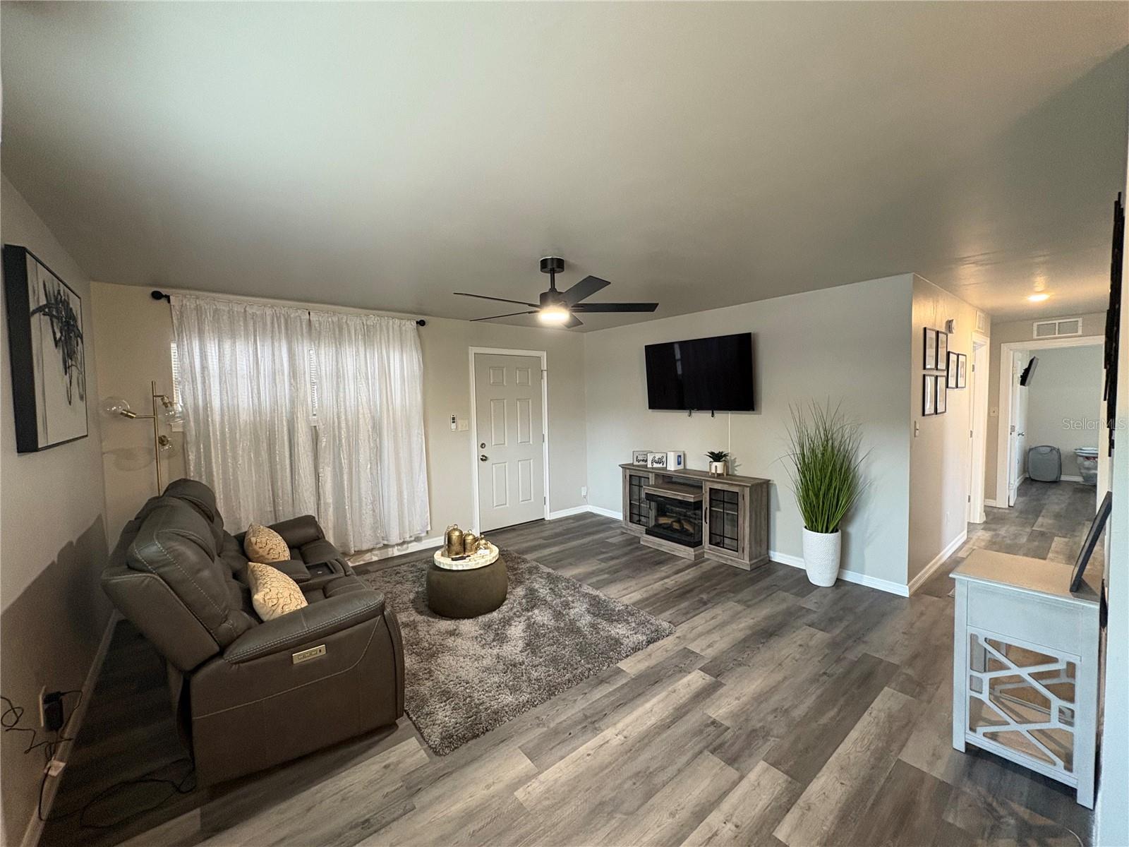 Homes for sale in Gainesville, FL | 1601 Se 12Th Pl, Gainesville, FL 32641 | MLS# GC539750