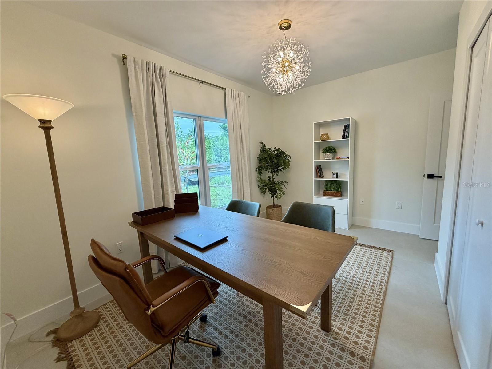 12th image of 5813 Regent Rd, Venice, FL 34293 | MLS# O6402283