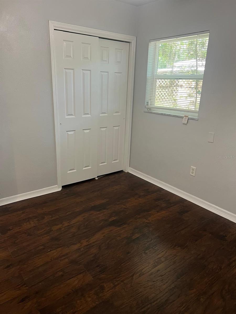 5th image of 1427 Pleasant Pl, Lakeland, FL 33801 | MLS# TB8501958