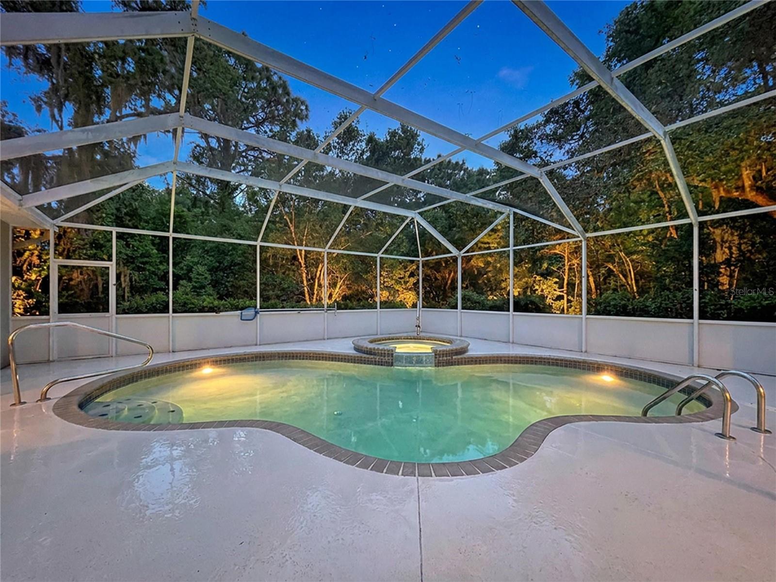 Homes for sale in Hernando, FL | 464 E Liberty St, Hernando, FL 34442 | MLS# W7885227