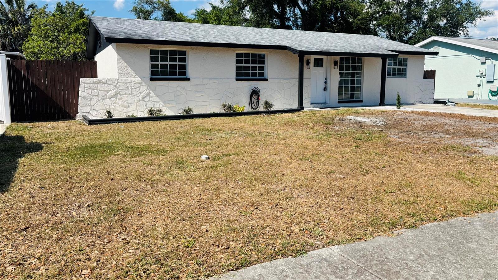 Homes for sale in Tampa, FL | 6456 Willow Wood Ln, Tampa, FL 33634 | MLS# O6402665