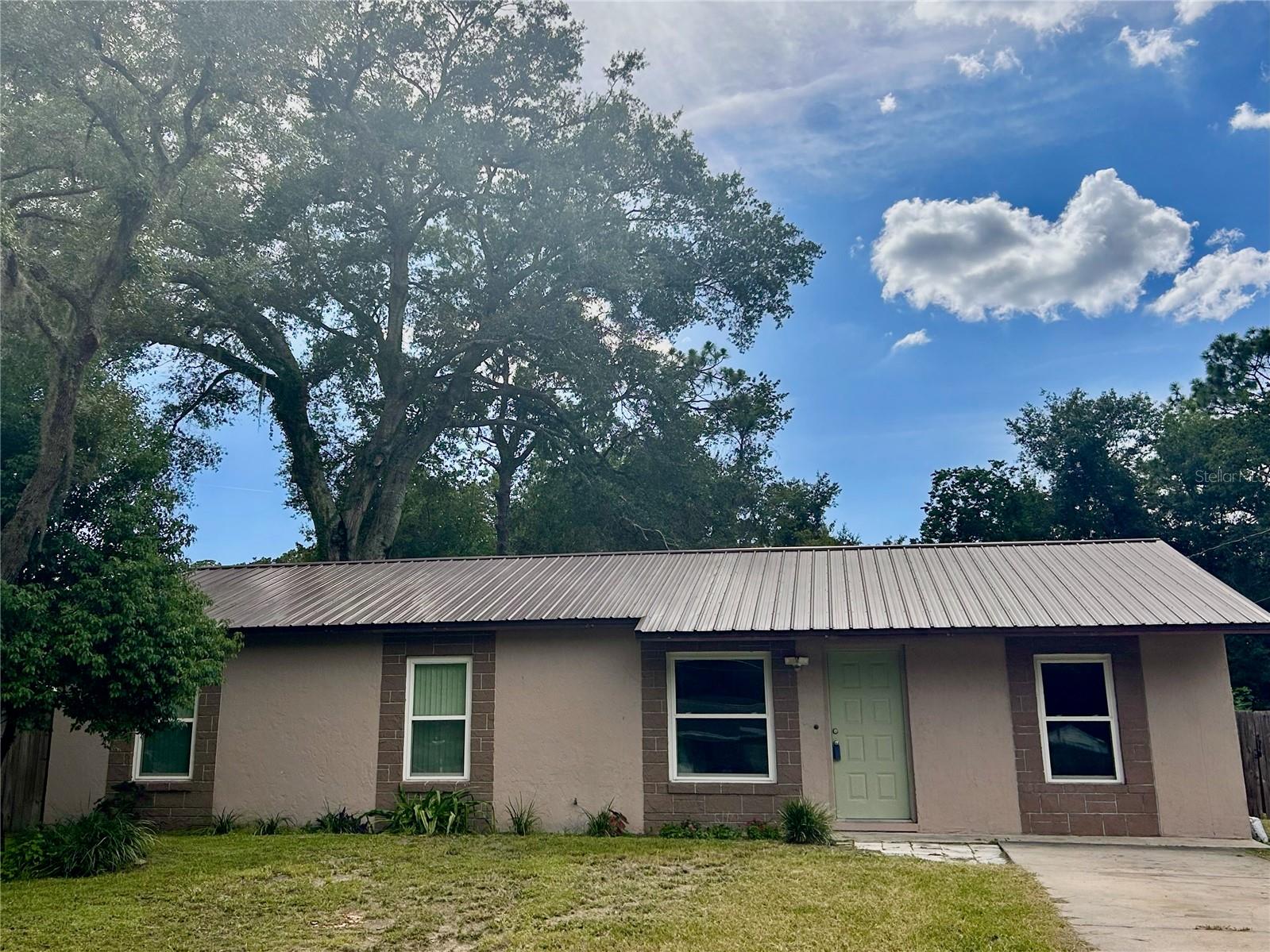 1st image of 11984 Se 95th Ter, Belleview, FL 34420 | MLS# G5111647