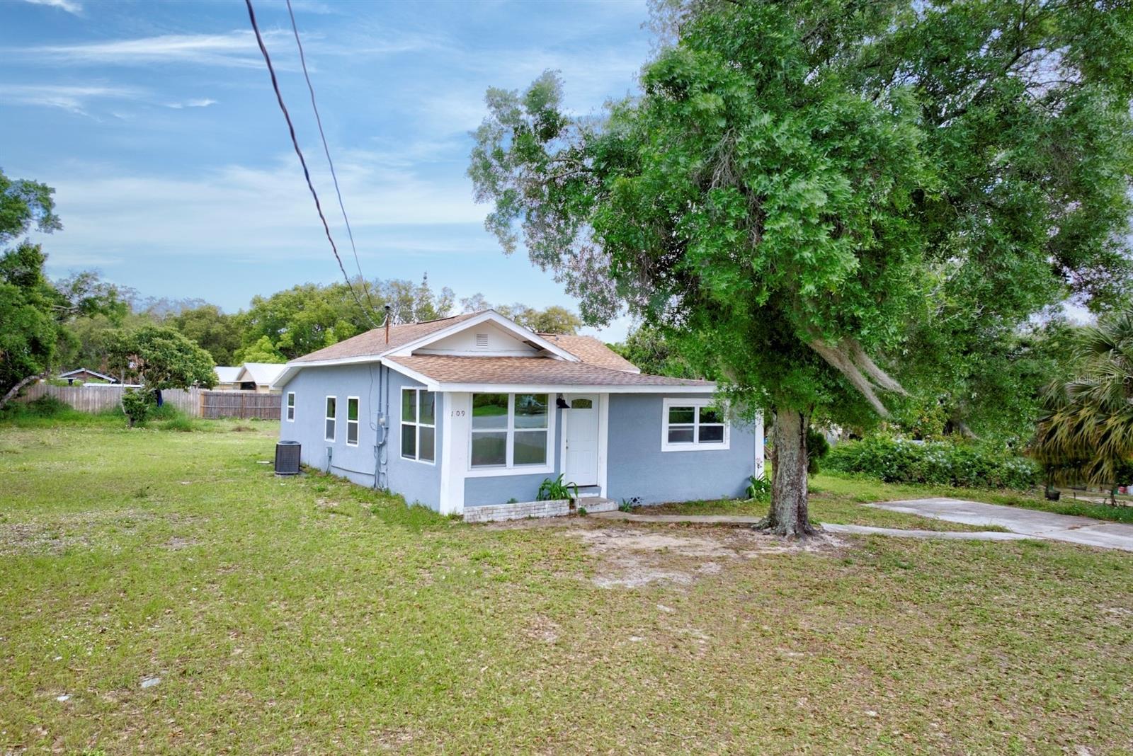 Homes for sale in Avon Park, FL | 109 S Anoka Ave, Avon Park, FL 33825 | MLS# C7525480