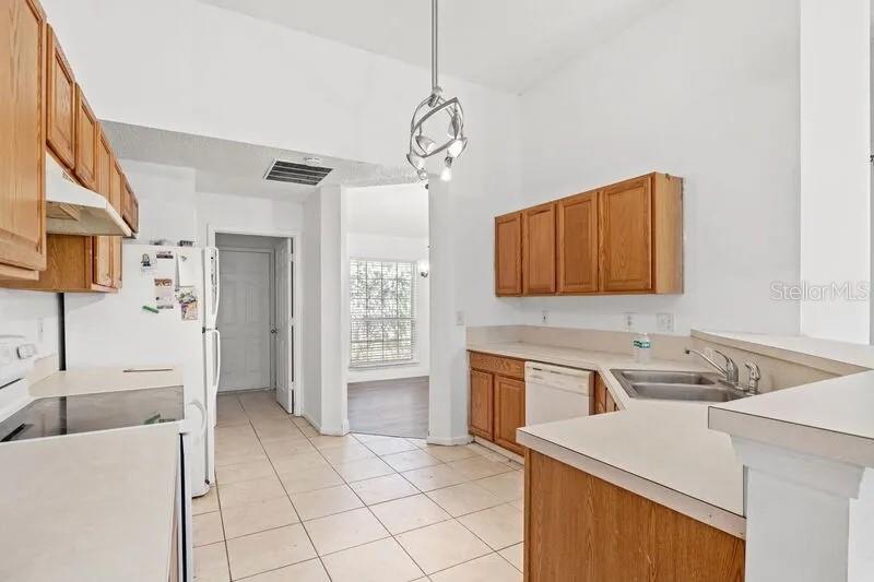 Homes for sale in Jacksonville, FL | 2429 W Cedar Trace Dr, Jacksonville, FL 32246 | MLS# TB8503468