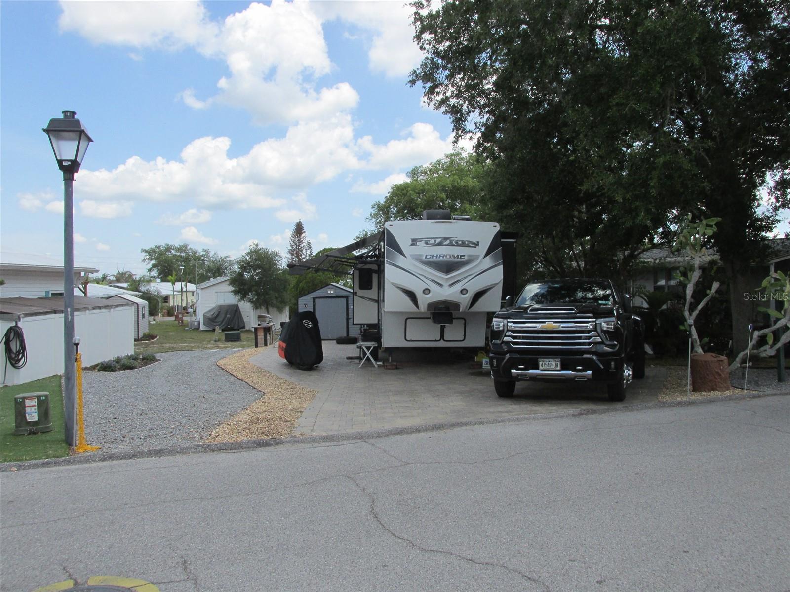3rd image of 16 Saddlebag Trl S, Lake Wales, FL 33898 | MLS# K4903466