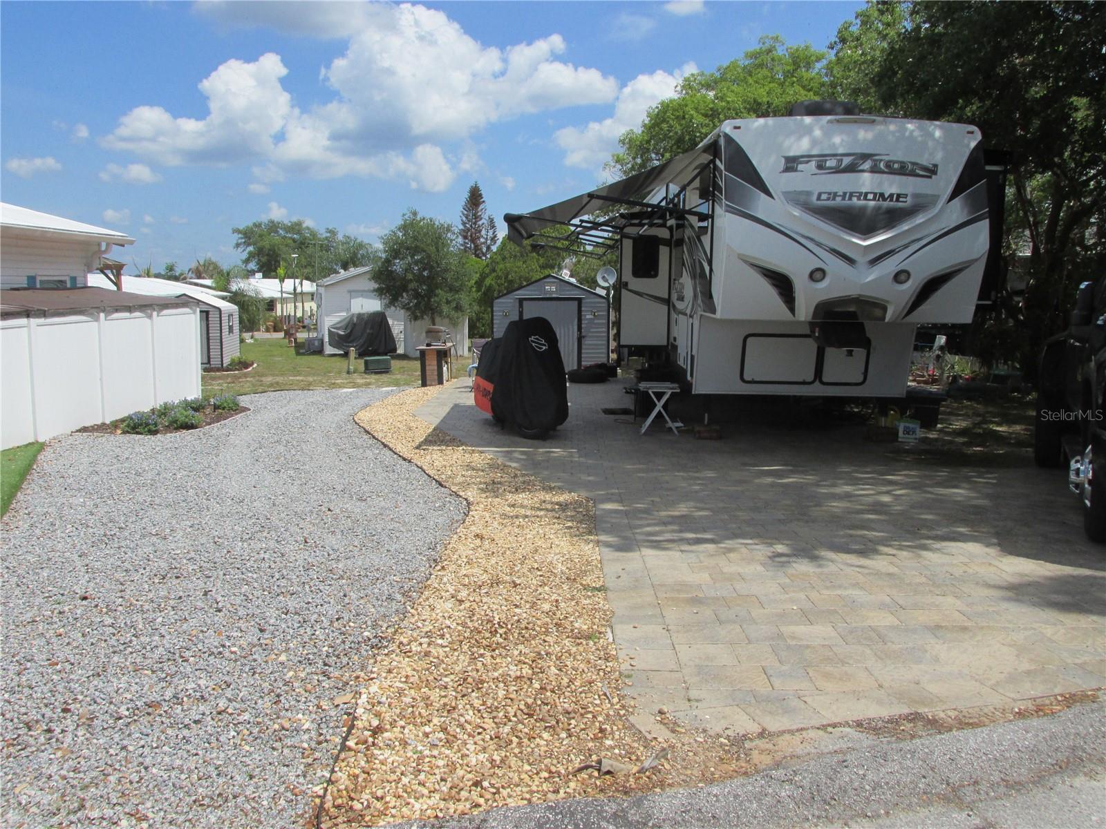5th image of 16 Saddlebag Trl S, Lake Wales, FL 33898 | MLS# K4903466