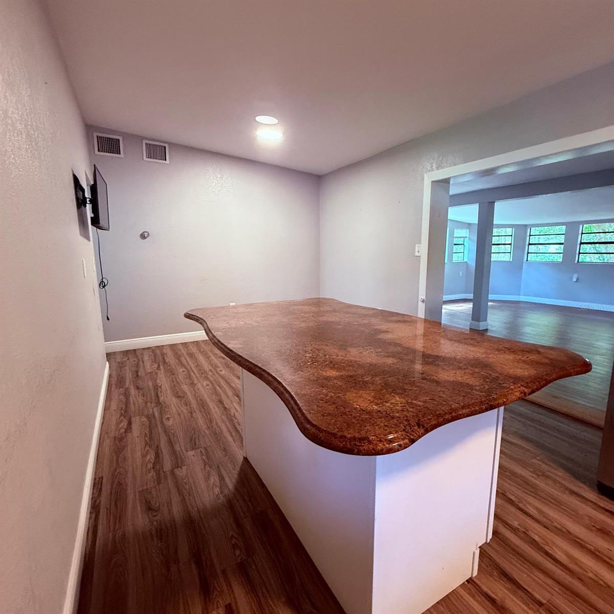 5th image of 2940 Lake Margaret Dr, Orlando, FL 32806 | MLS# S5149069