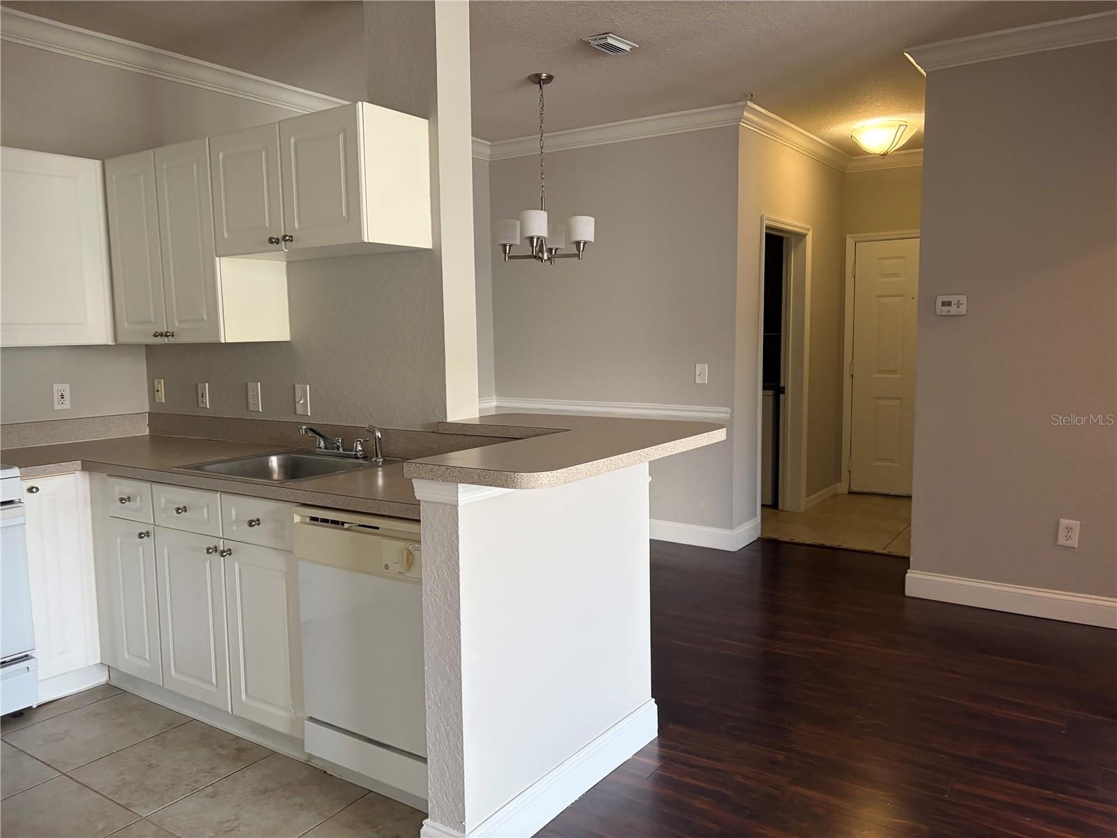 5th image of 3325 S Kirkman Rd, Orlando, FL 32811