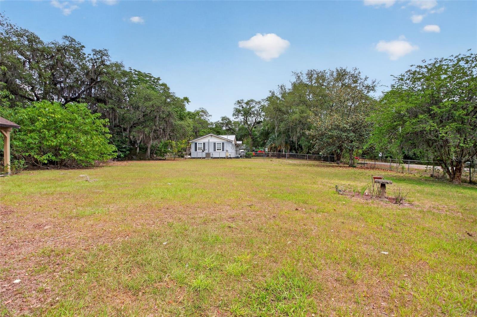 Homes for sale in Keystone Heights, FL | 6685 Woodland Dr, Keystone Heights, FL 32656 | MLS# C7525749