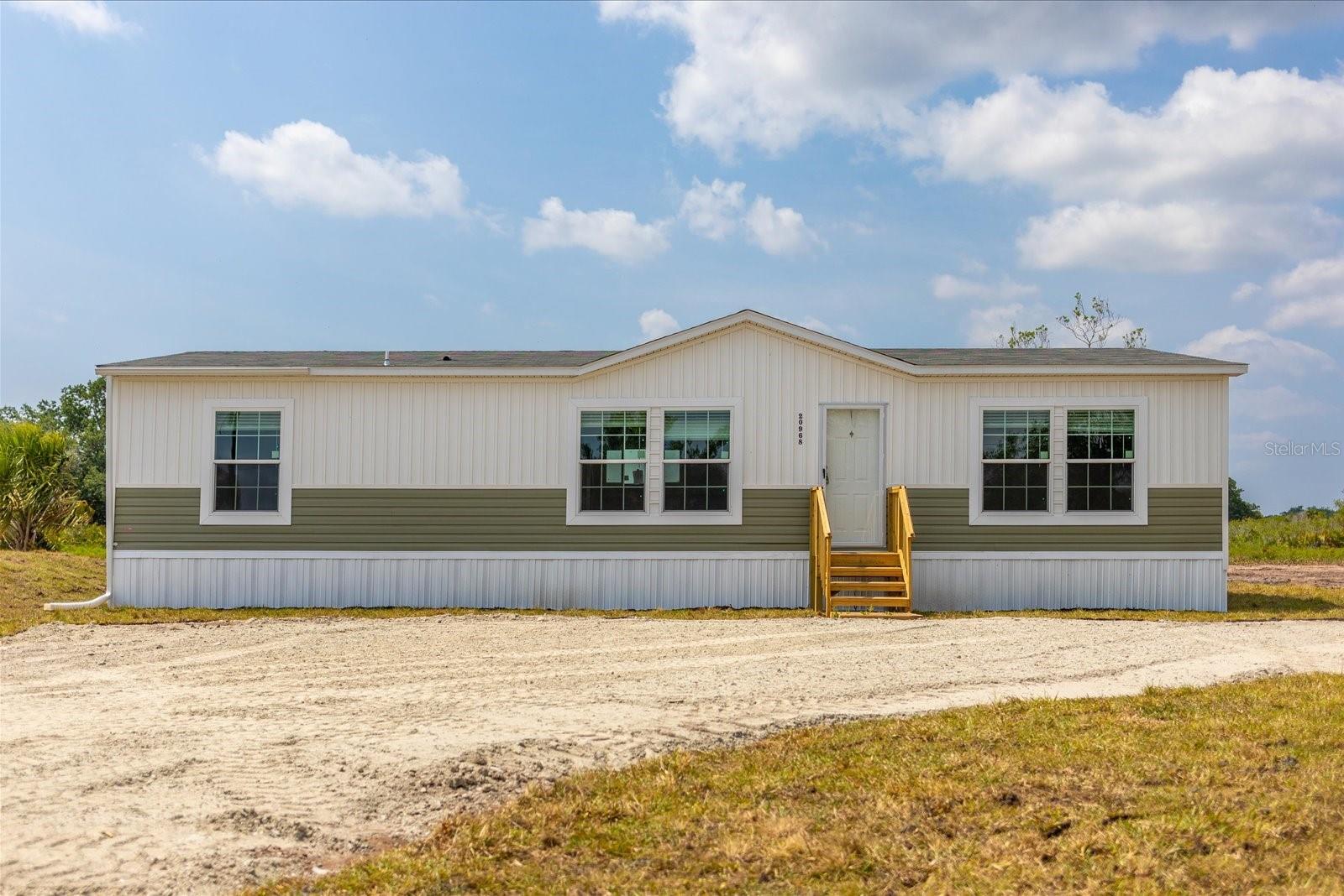 3rd image of 20968 Nw 264Th St, Okeechobee, FL 34972 | MLS# A4692526