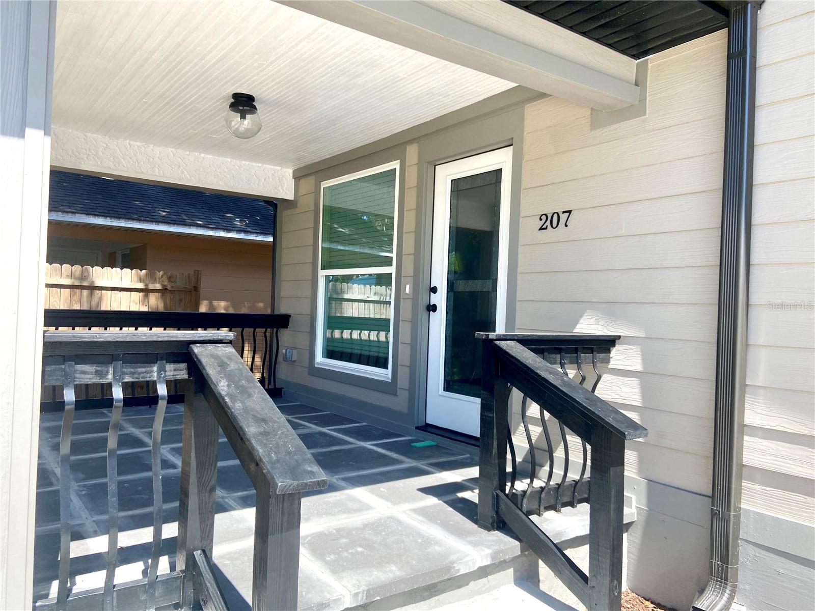 4th image of 207 Avenue E Se, Winter Haven, FL 33880 | MLS# L4961631
