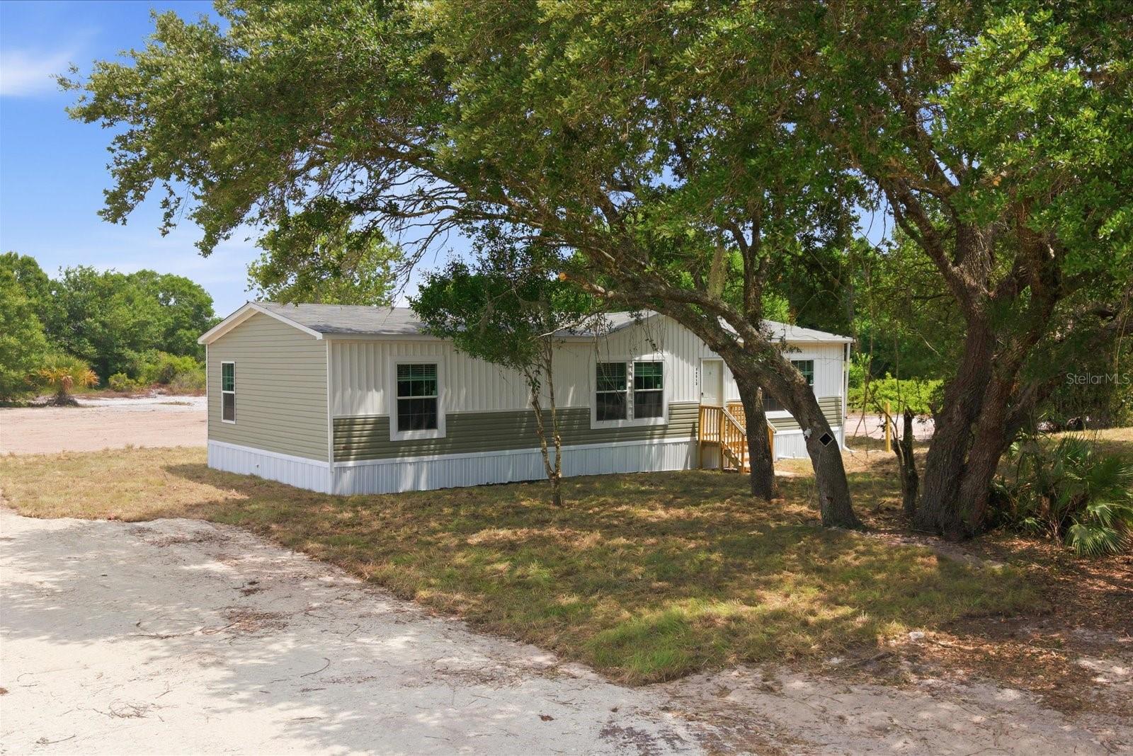 3rd image of 20213 Nw 258Th St, Okeechobee, FL 34972 | MLS# A4692603