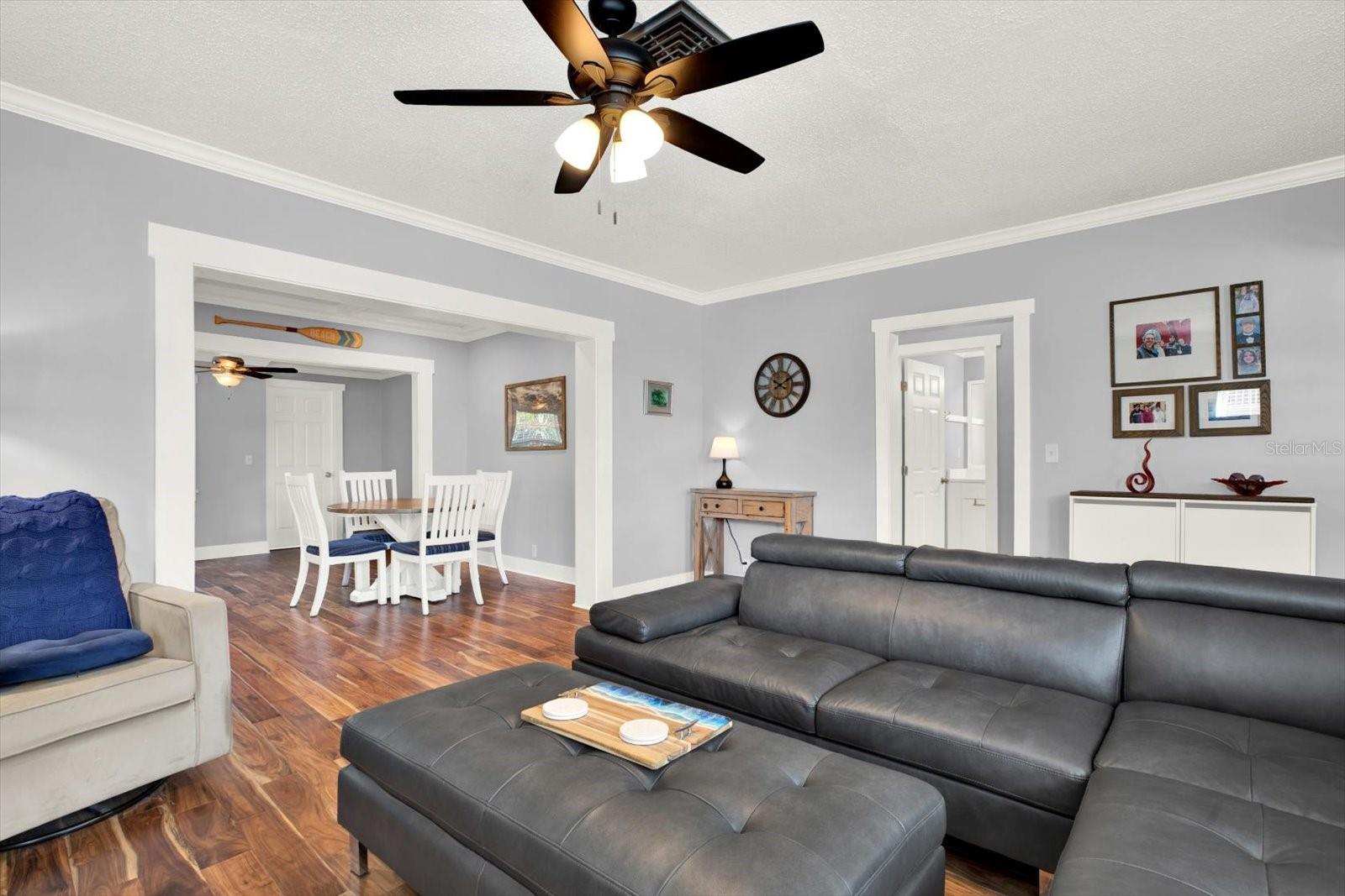 5th image of 15656 1St St E, Redington Beach, FL 33708 | MLS# TB8506001
