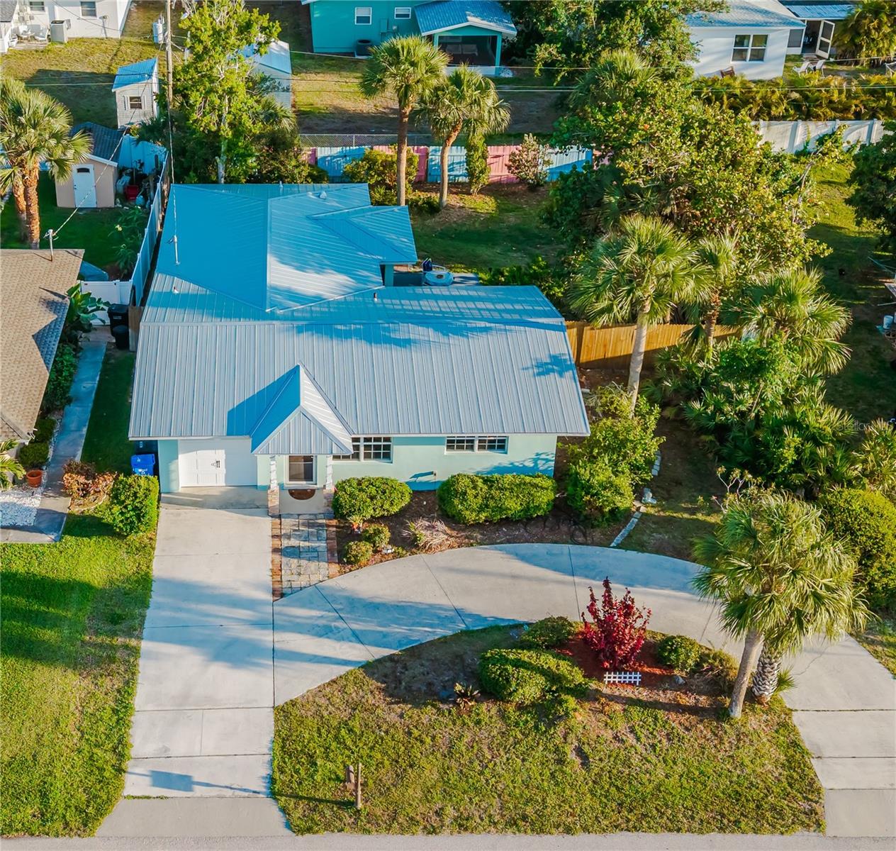 1st image of 316 Alba St E, Venice, FL 34285 | MLS# R4911237