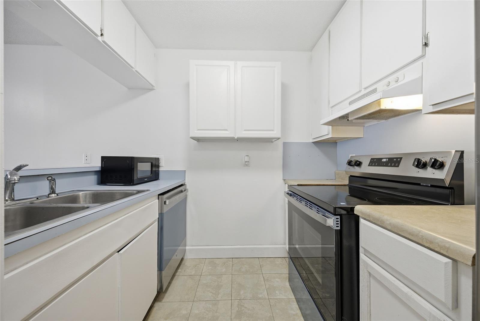 5th image of 141 Fernery Rd, Lakeland, FL 33809