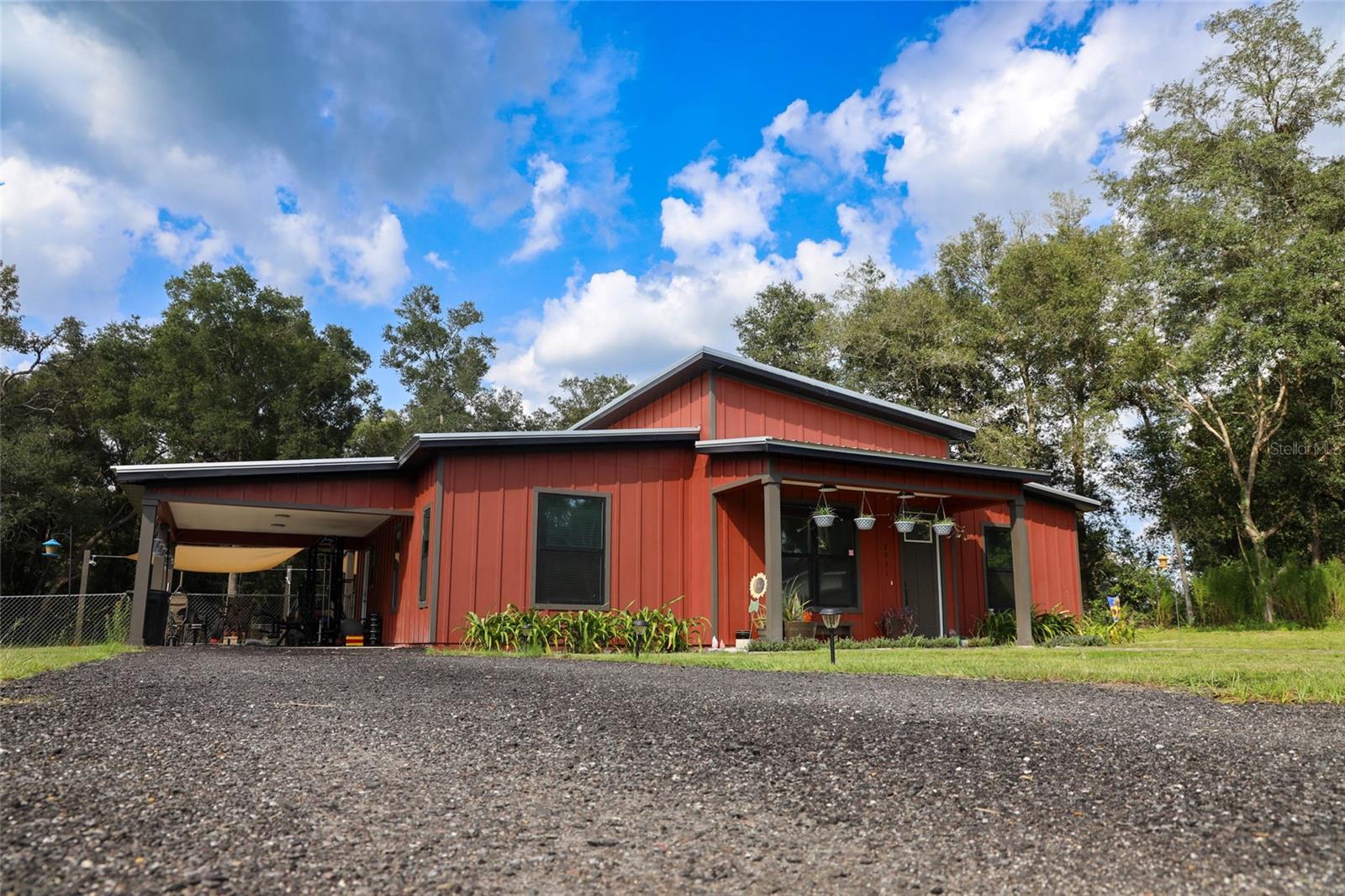 Homes for sale in Fanning Springs, FL | 8031 Nw 172Nd Ln, Fanning Springs, FL 32693 | MLS# GC540343