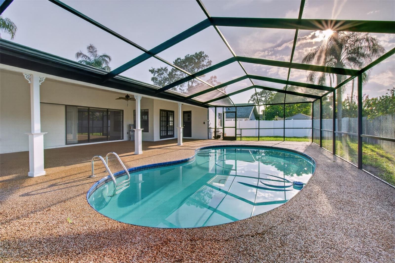 4th image of 2135 Vance Ave, Palm Harbor, FL 34683 | MLS# TB8509568