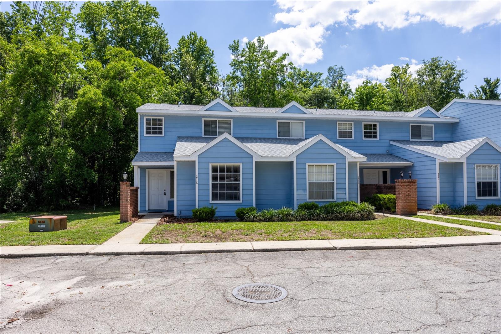 Homes for sale in Gainesville, FL | 218 Nw 50th Blvd #K, Gainesville, FL 32607 | MLS# GC540437