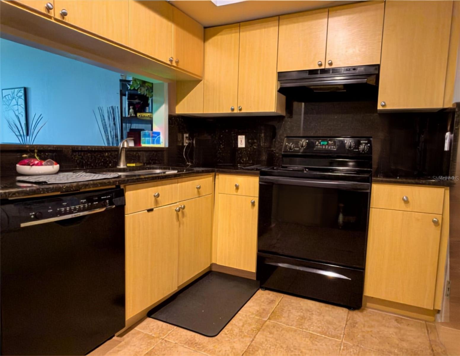 4th image of 322 E Central Blvd #714, Orlando, FL 32801 | MLS# O6409231