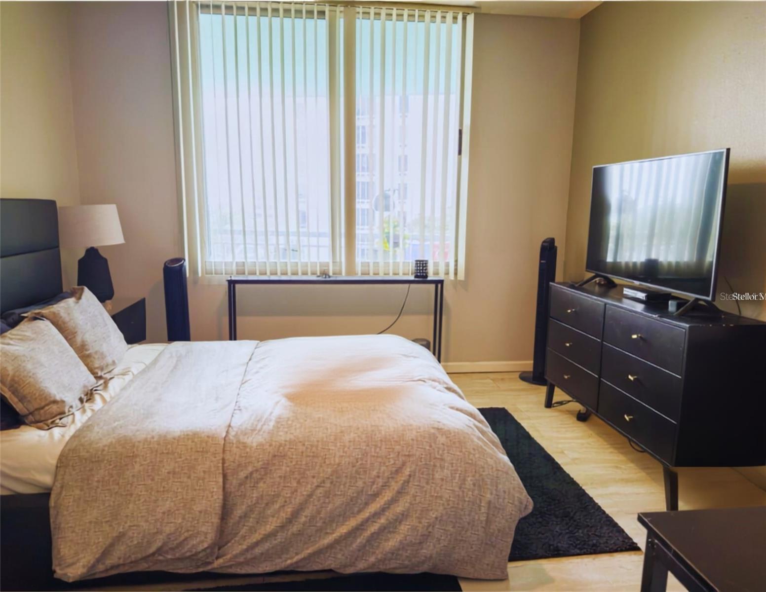 3rd image of 322 E Central Blvd #714, Orlando, FL 32801 | MLS# O6409231