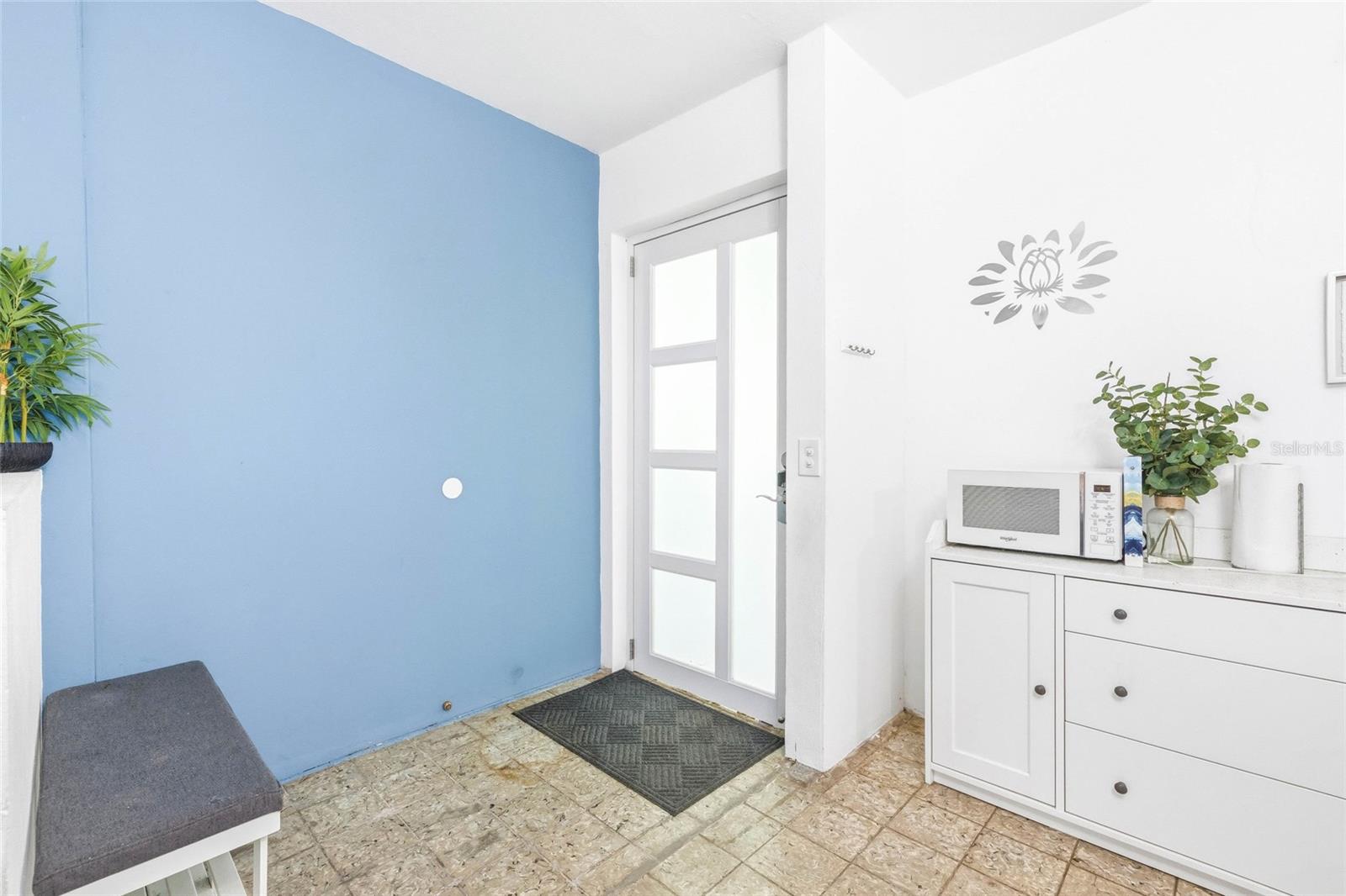 Homes for sale in Arecibo, PR | 10 Calle Covalle Gandia St #201 B, Arecibo, PR 00612 | MLS# PR9121477