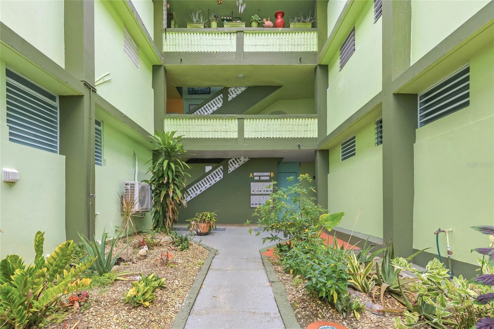 Homes for sale in Arecibo, PR | 10 Calle Covalle Gandia St #201 B, Arecibo, PR 00612 | MLS# PR9121477