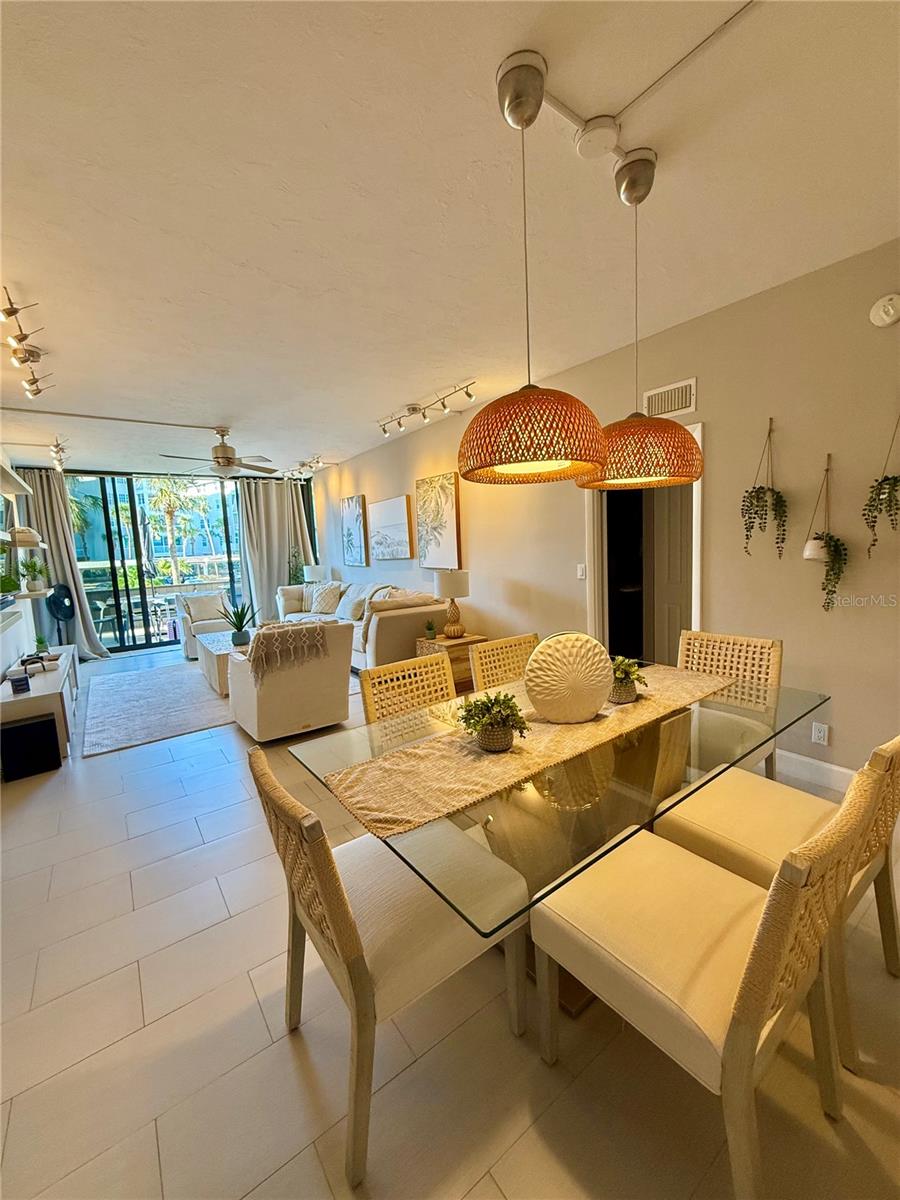 Photo 4 of Condo for sale at (Undisclosed), Sarasota, FL 34242 | MLS# O6409341 | Listing updated on 2026-08-13