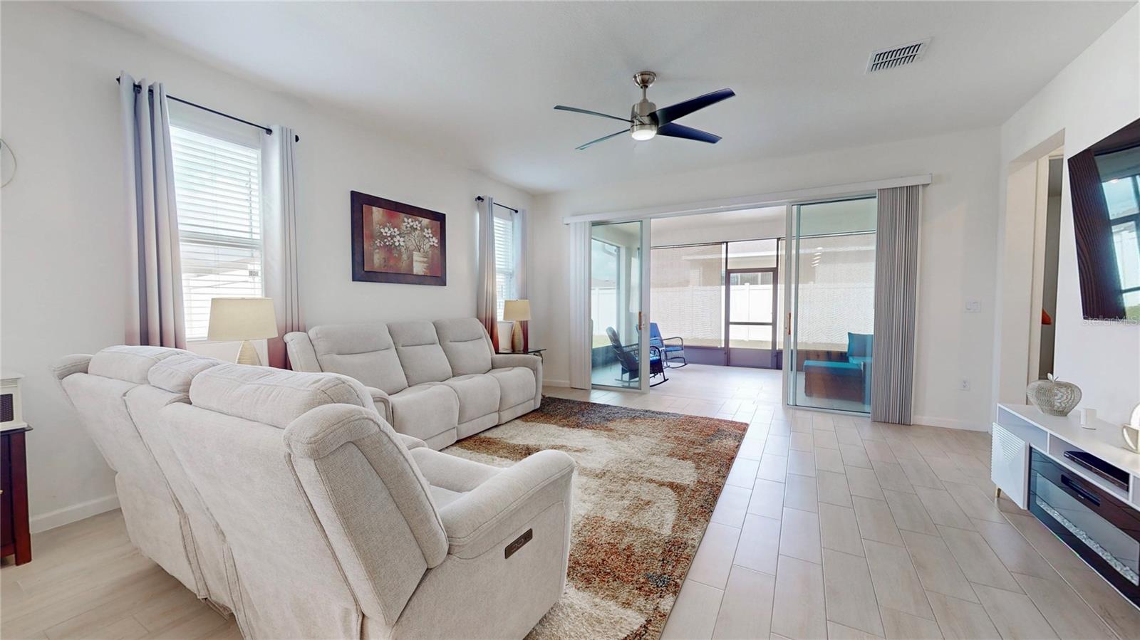 4th image of 2303 Jagger Ln, Eagle Lake, FL 33839 | MLS# G5112687