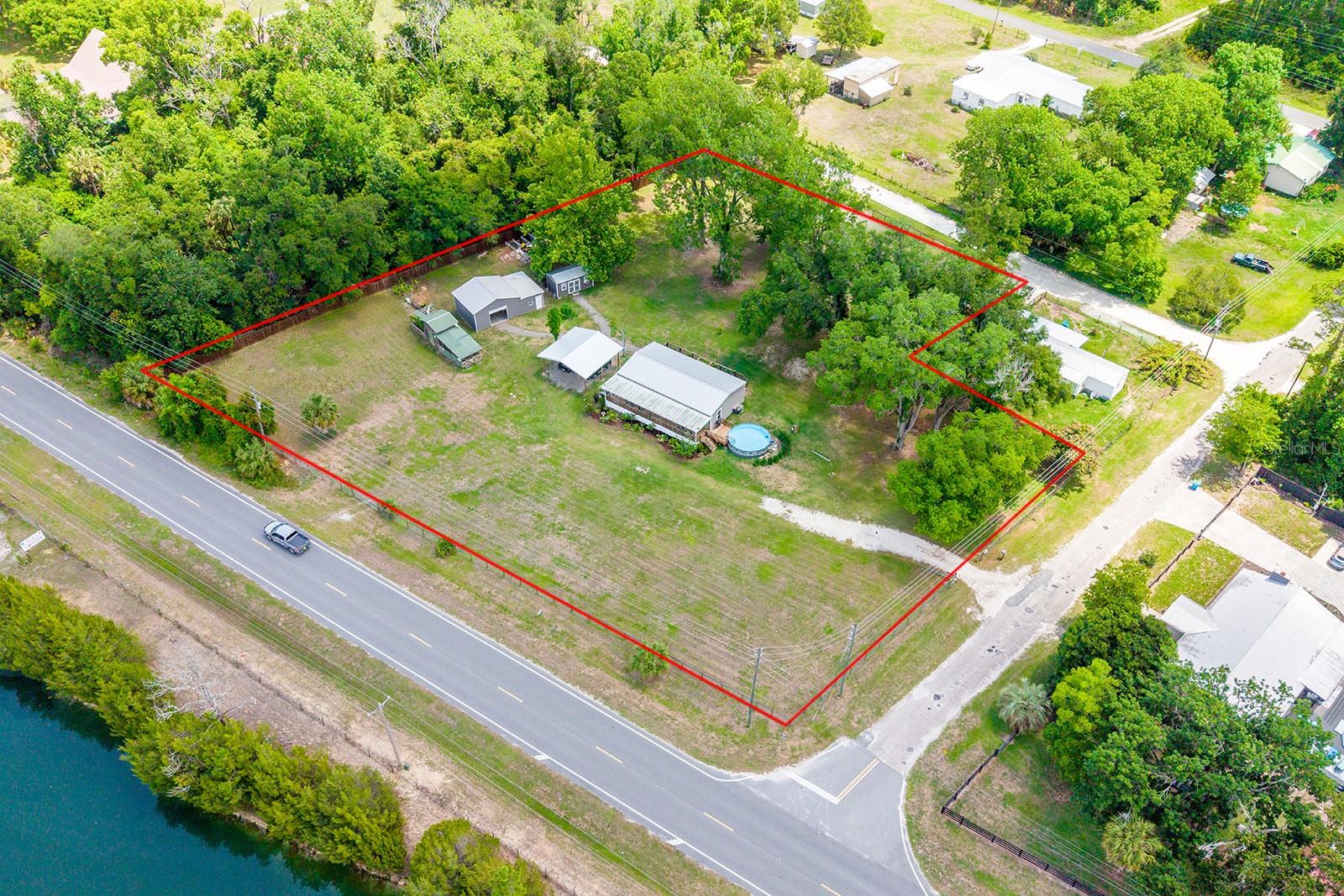 Homes for sale in Cross City, FL | 815 Sw 10th St, Cross City, FL 32628 | MLS# GC540526