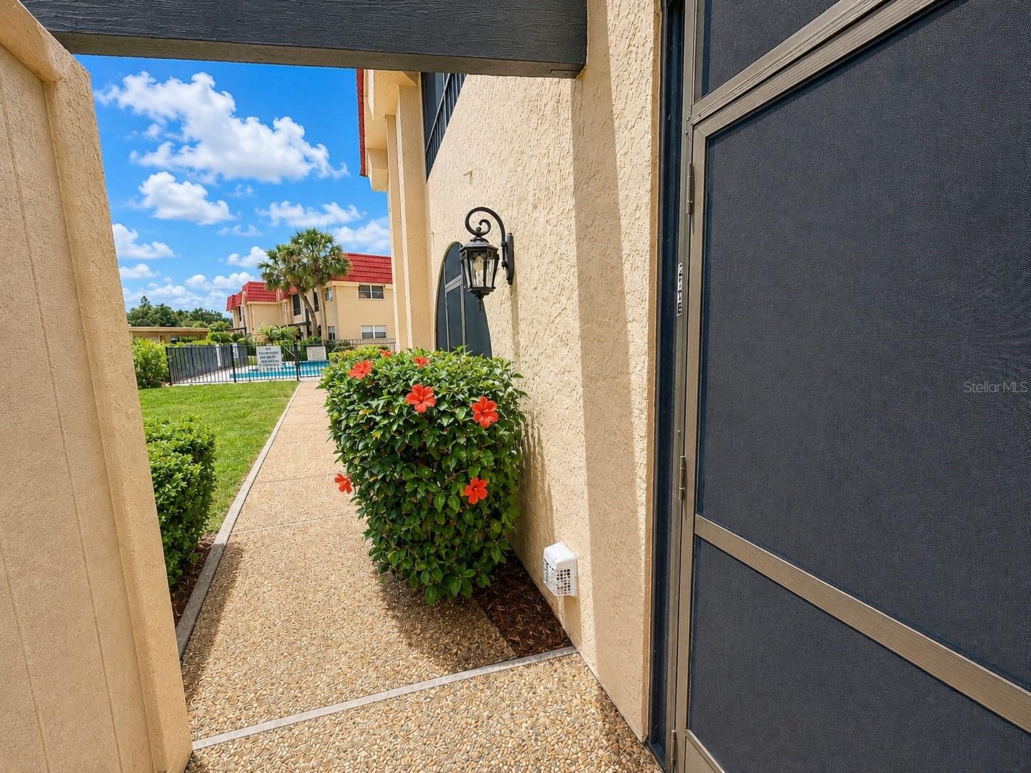 Homes for sale in Nokomis, FL | 211 Rubens Dr #E, Nokomis, FL 34275 | MLS# N6144444