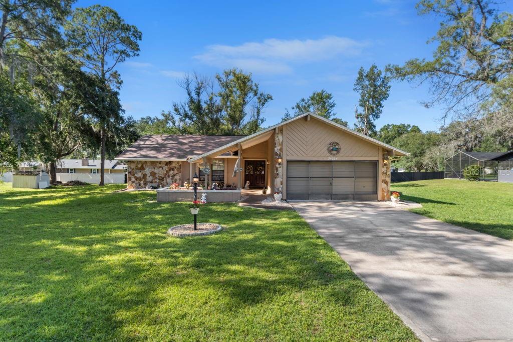 Homes for sale in Brooksville, FL | 24088 Eppley Dr, Brooksville, FL 34601 | MLS# W7886020