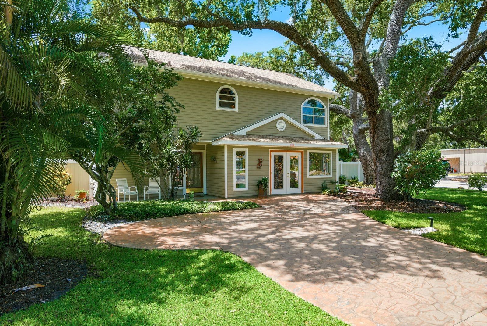 36th image of 755 San Christopher Dr, Dunedin, FL 34698 | MLS# TB8511556