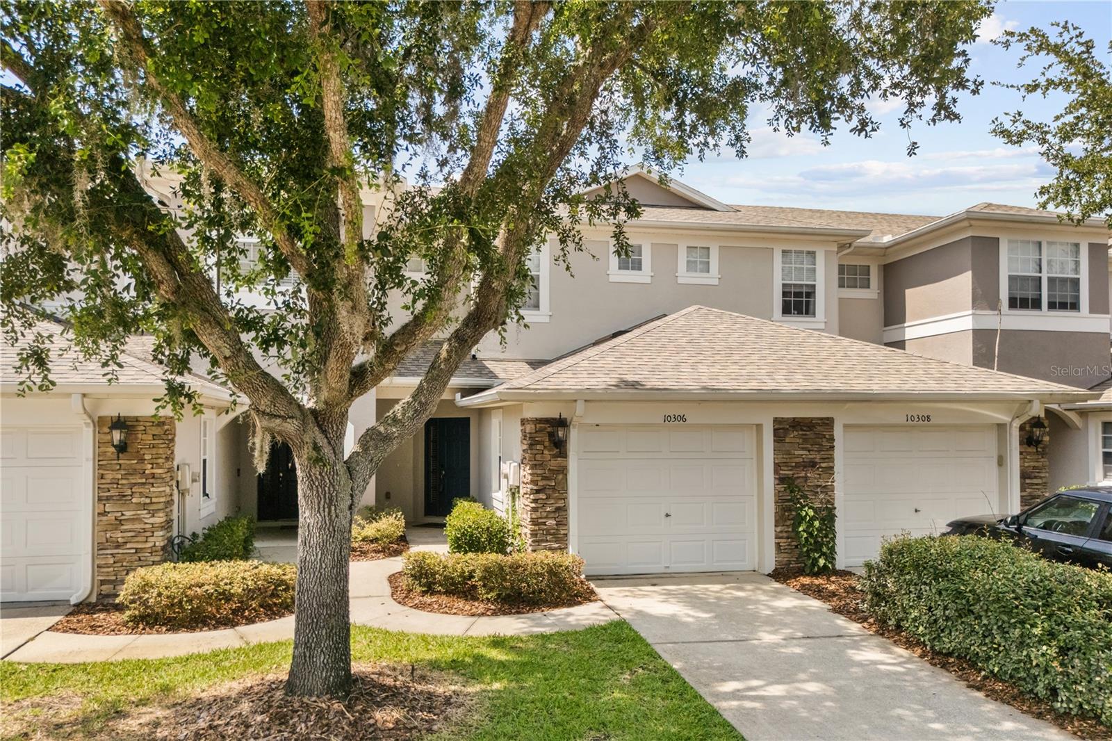 Homes for sale in Tampa, FL | 10306 Stone Moss Ave, Tampa, FL 33647 | MLS# TB8511604