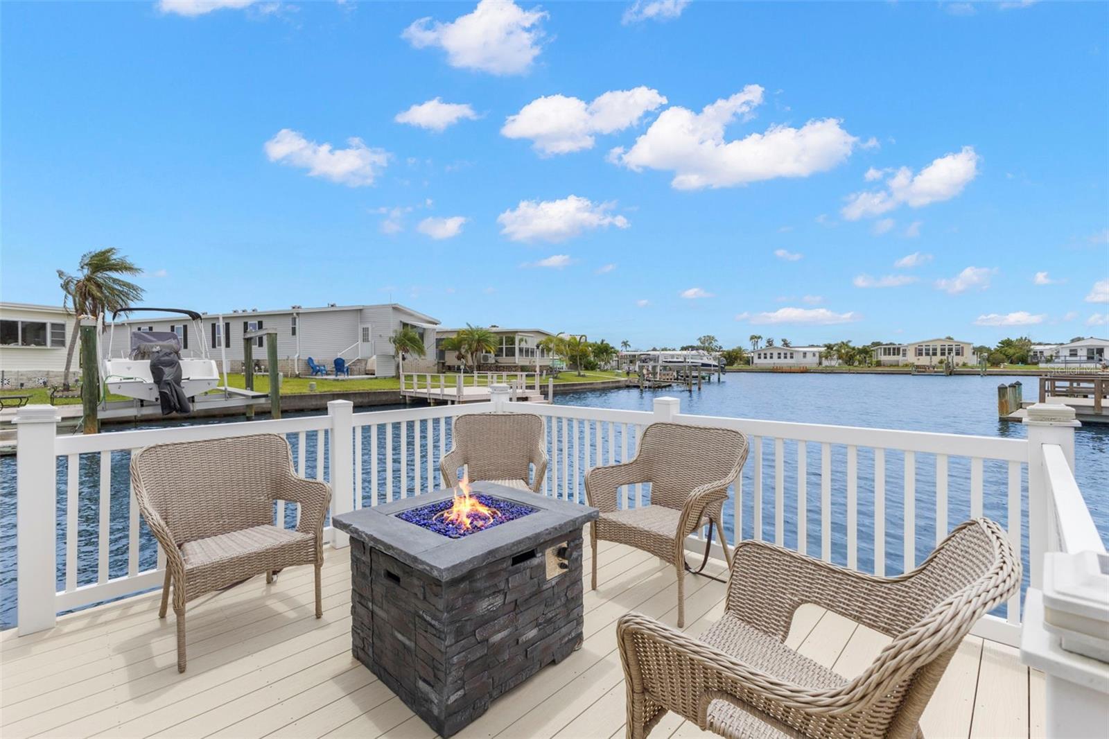 1st image of 124 Americana Ct Ne #214, St Petersburg, FL 33702 | MLS# TB8512099