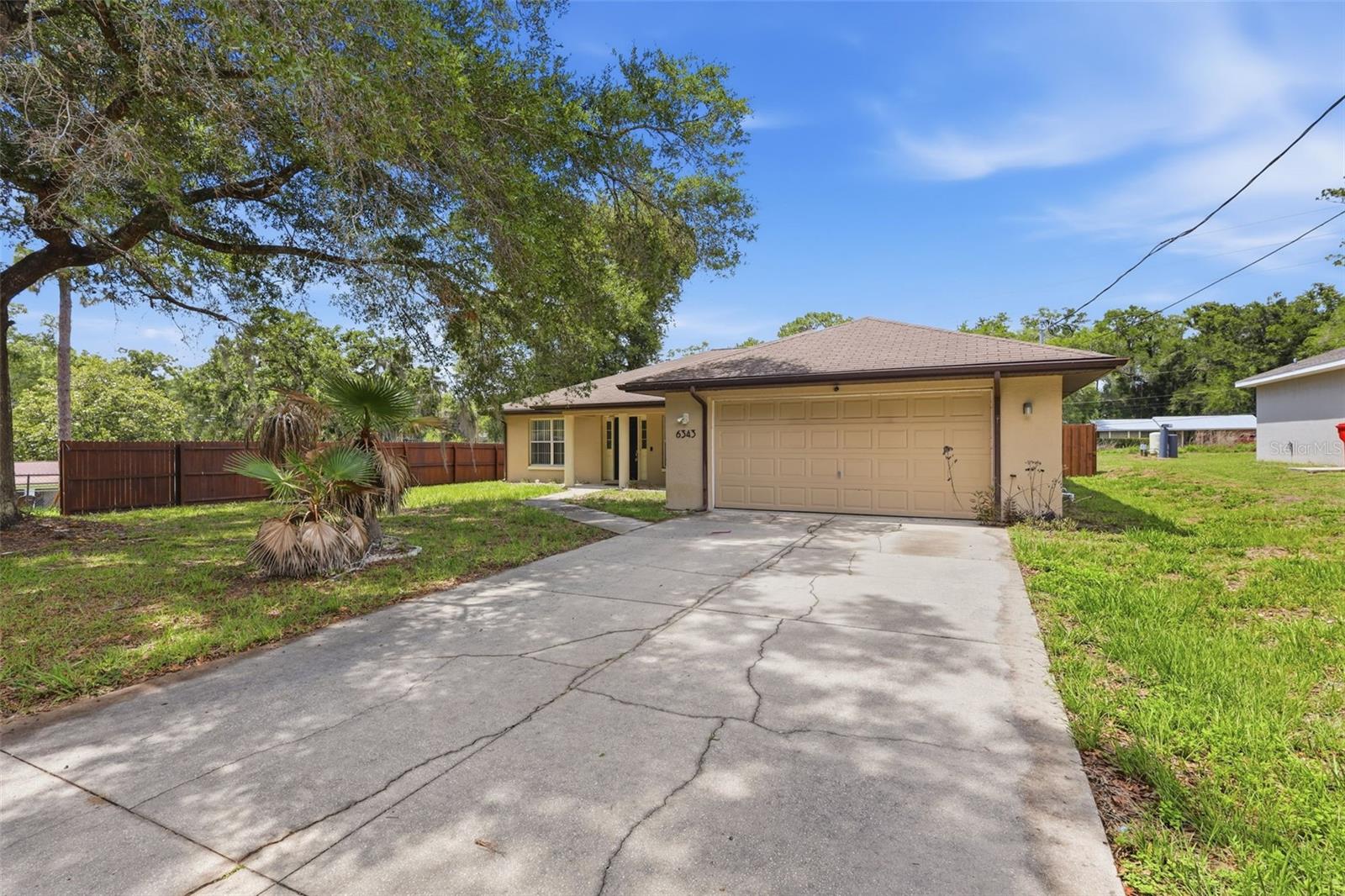 Homes for sale in Inverness, FL | 6343 E Amity St, Inverness, FL 34452 | MLS# O6411012