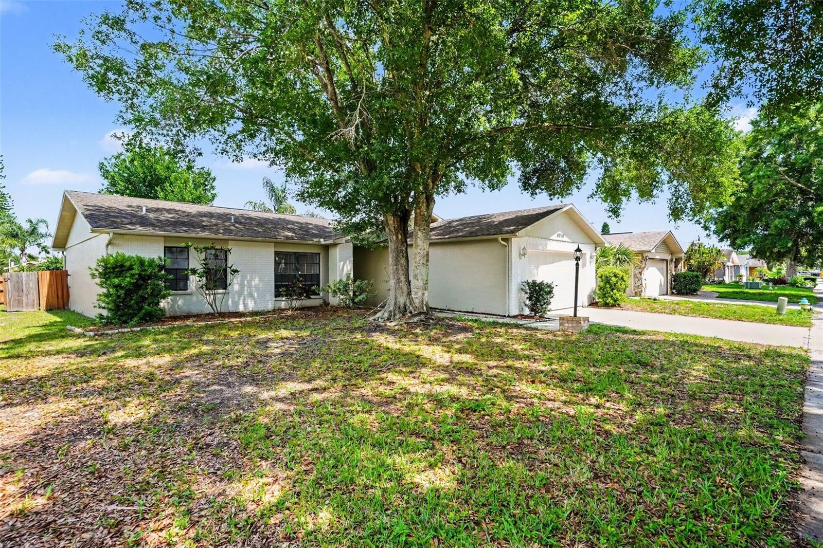2nd image of 4816 W Addax Dr, New Port Richey, FL 34653 | MLS# O6411121