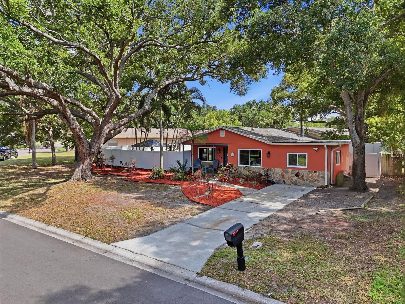 1st image of 961 Lexington Dr, Dunedin, FL 34698 | MLS# TB8512558