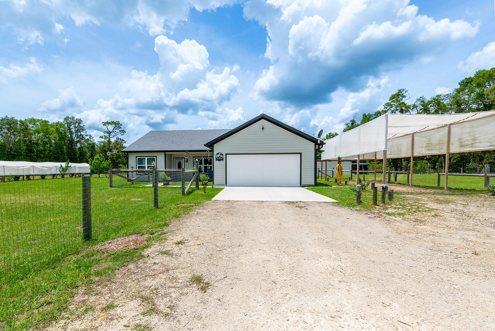 Homes for sale in Chiefland, FL | 11030 Nw 100th Ave, Chiefland, FL 32626 | MLS# GC540675