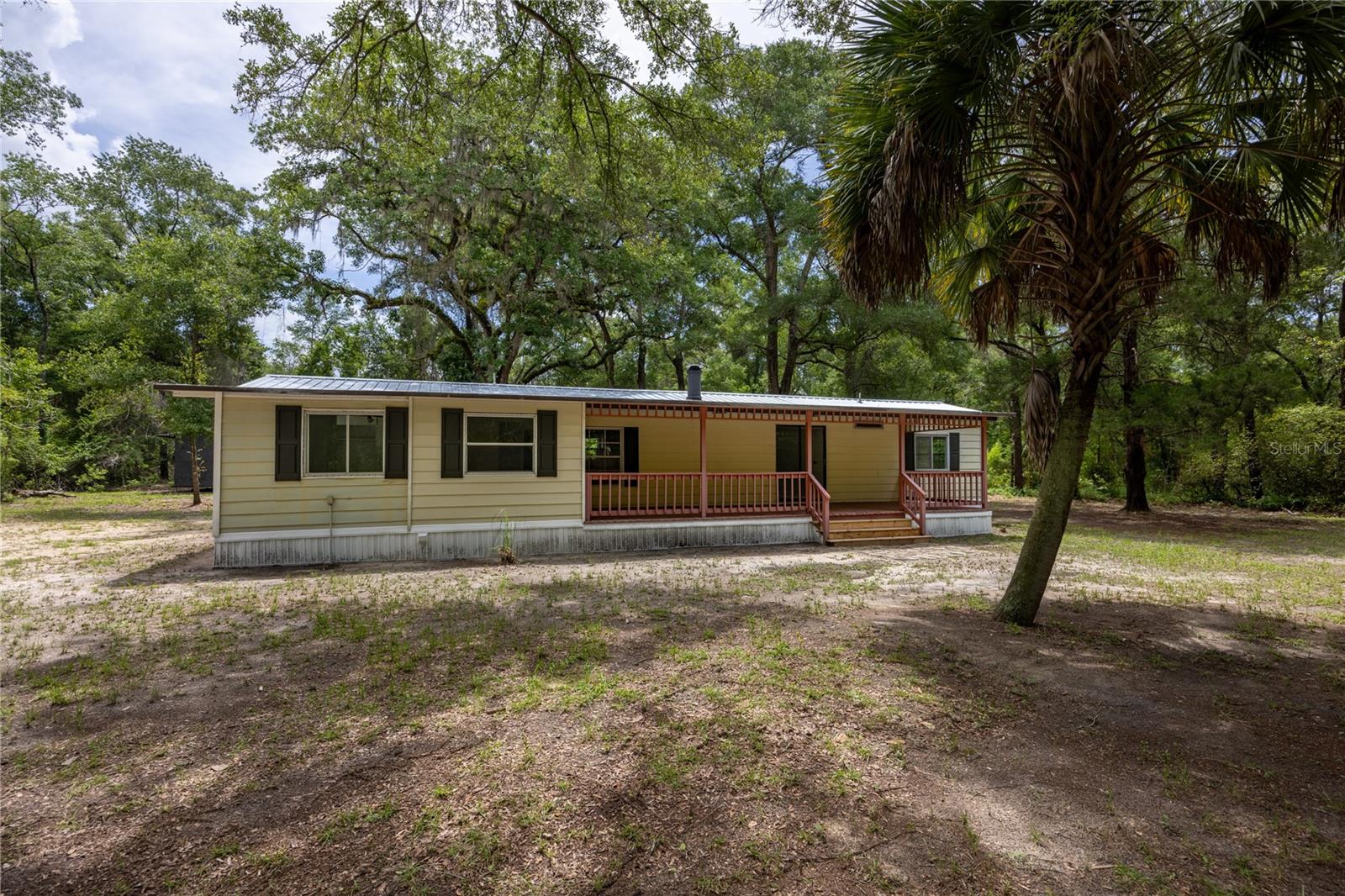 Homes for sale in Fort White, FL | 183 Sw Rum Island Terrace, Fort White, FL 32038 | MLS# GC540693