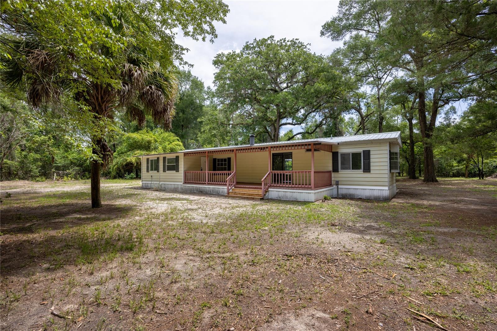 Homes for sale in Fort White, FL | 183 Sw Rum Island Terrace, Fort White, FL 32038 | MLS# GC540693