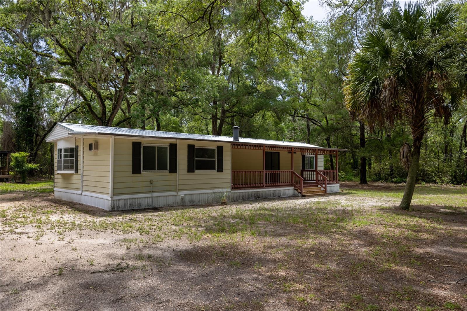 Homes for sale in Fort White, FL | 183 Sw Rum Island Terrace, Fort White, FL 32038 | MLS# GC540693