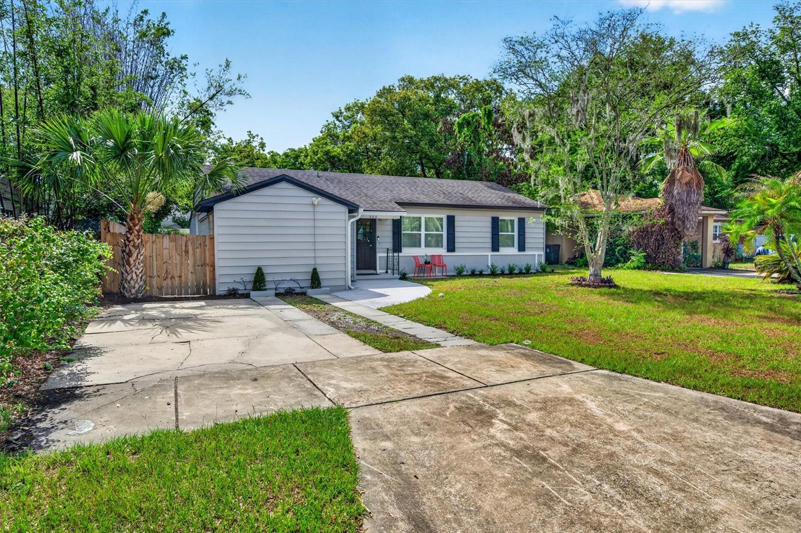 Homes for sale in Orlando, FL | 212 S Glenwood Ave, Orlando, FL 32803 | MLS# O6411514