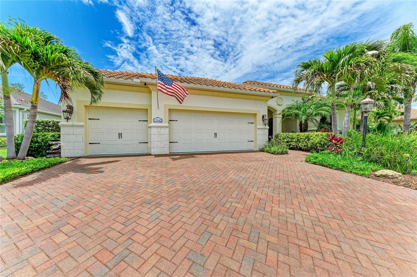 4th image of 12642 Harney St, Venice, FL 34293 | MLS# A4695081