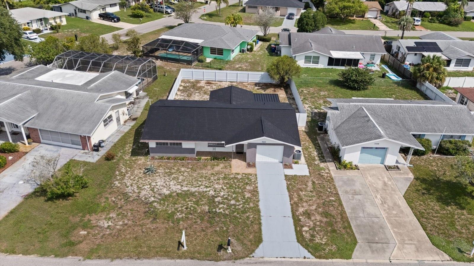 4th image of 7523 Briarwood Dr, Port Richey, FL 34668 | MLS# TB8513124