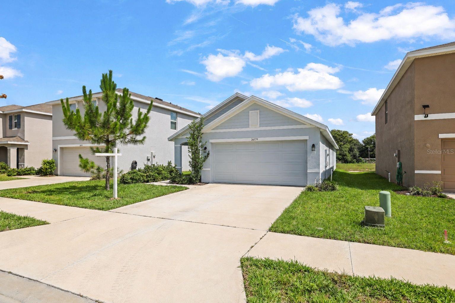 Homes for sale in Dade City, FL | 36719 Spanish Rose Dr, Dade City, FL 33525 | MLS# TB8513618