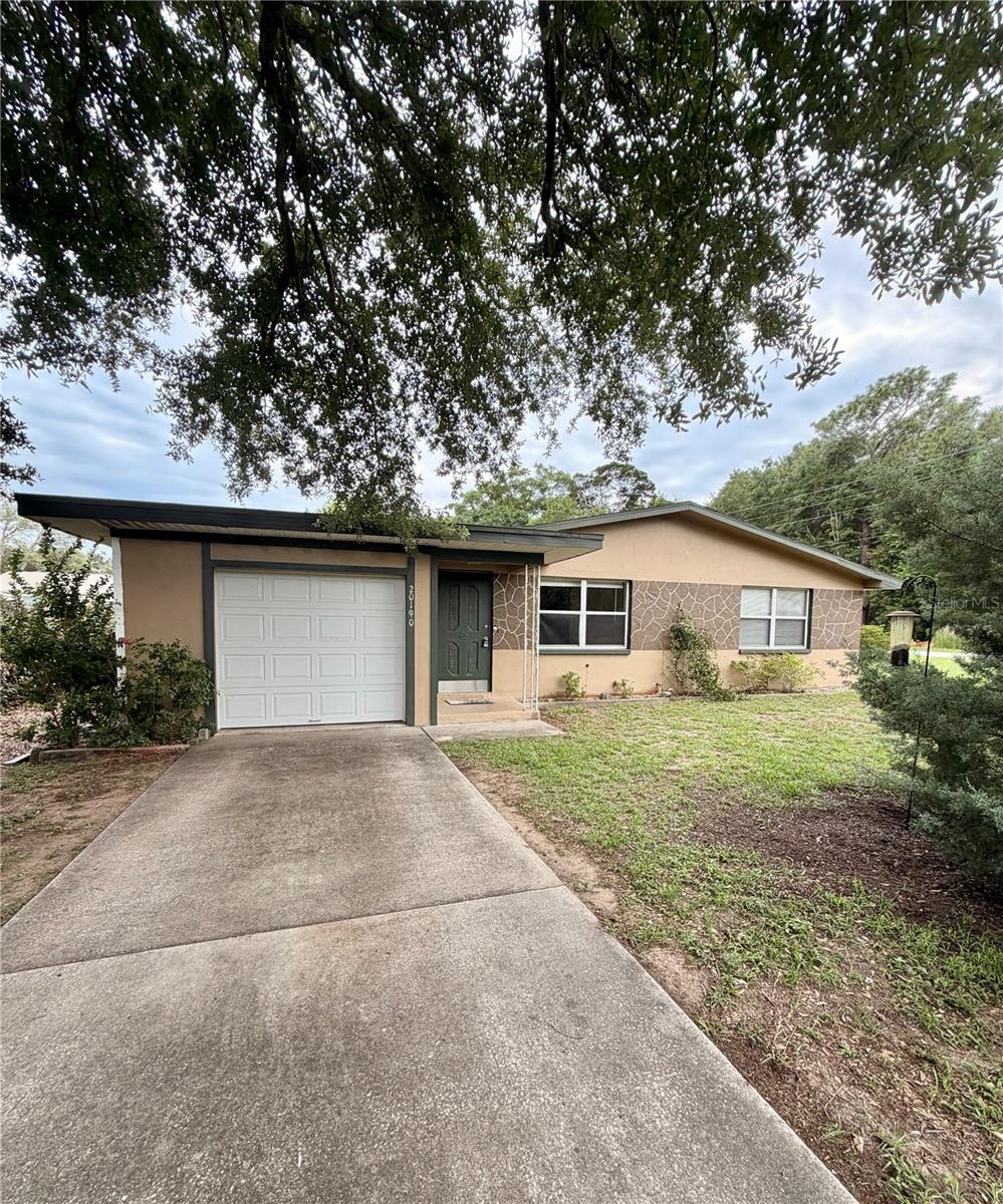 Homes for sale in Dunnellon, FL | 20190 Sw 80th Pl Rd, Dunnellon, FL 34431 | MLS# OM725691