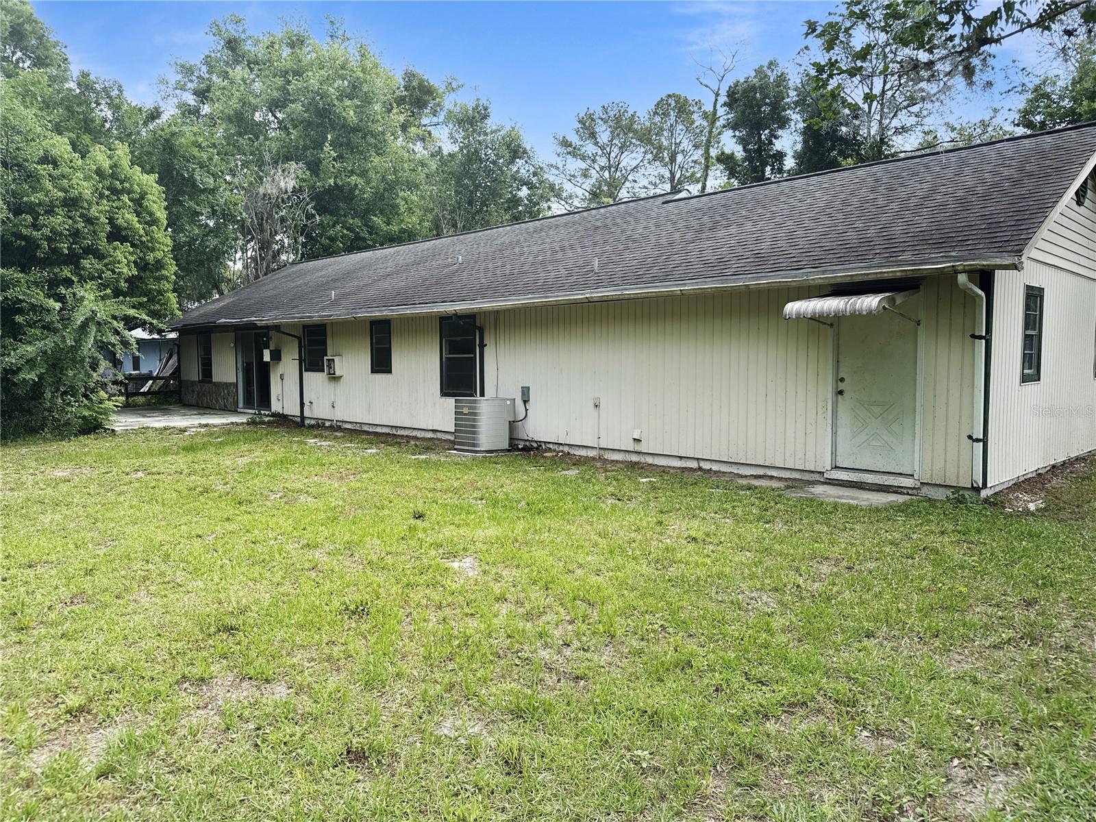 Homes for sale in Ocala, FL | 6280 Se 24Th Ave, Ocala, FL 34480 | MLS# OM725694