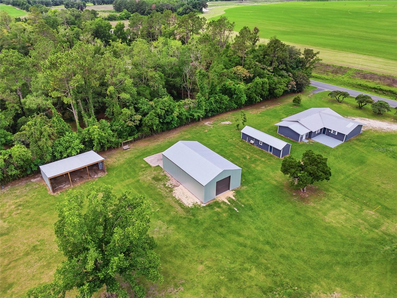 Homes for sale in Fort White, FL | 12471 Sw Tustenuggee Ave, Fort White, FL 32038 | MLS# GC540770